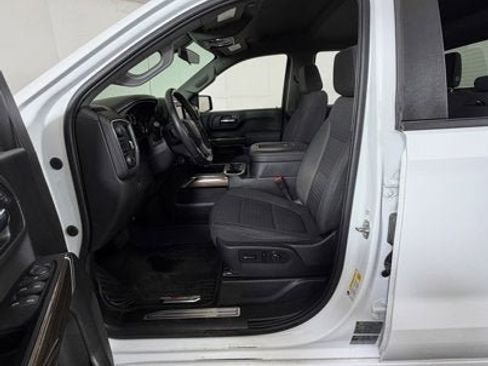 Used 2022 Chevrolet Silverado 1500 LT Trail Boss AWD/4WD image 8
