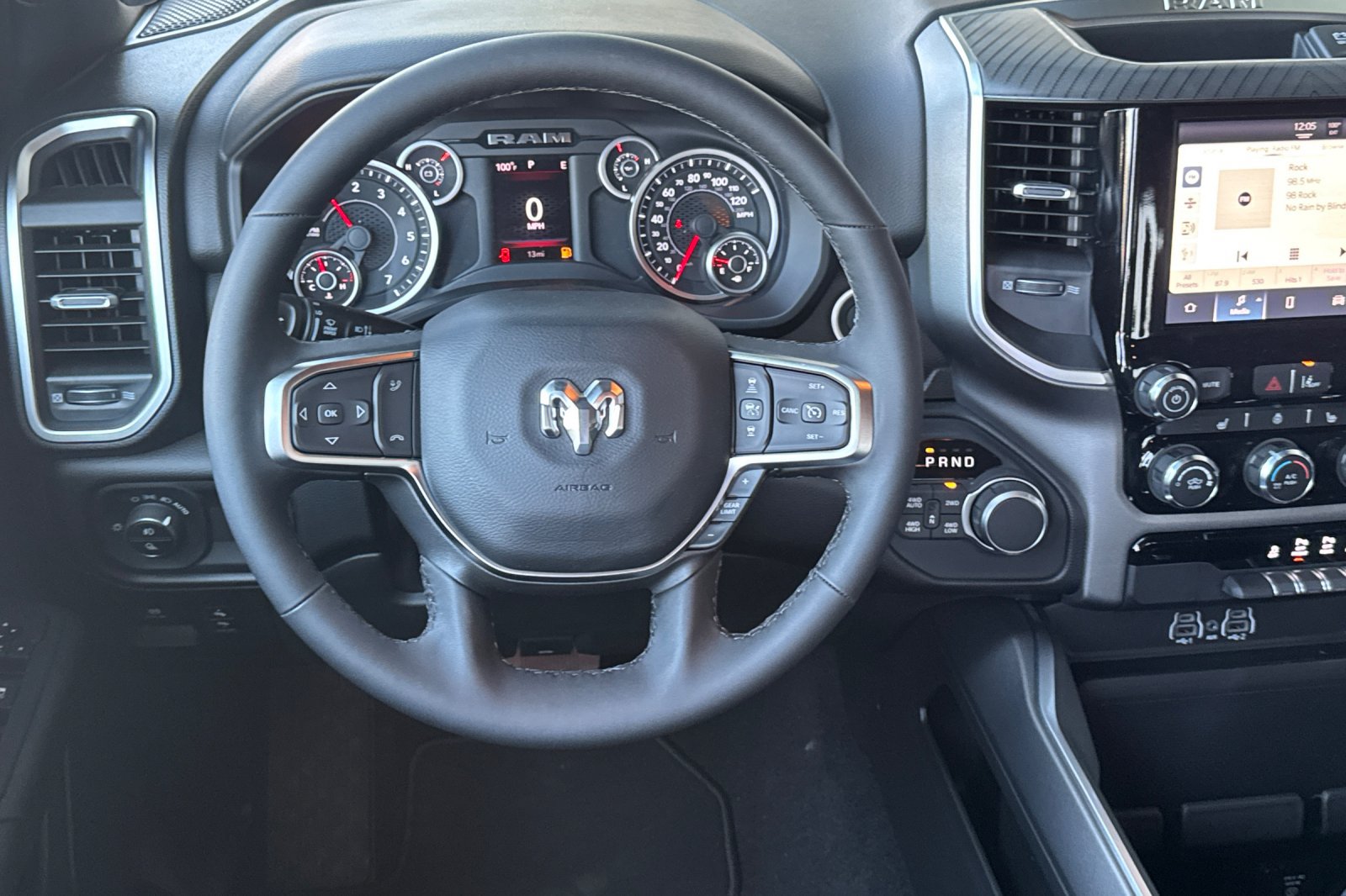 New 2027 RAM 1500 4x4 Crew Cab image 13