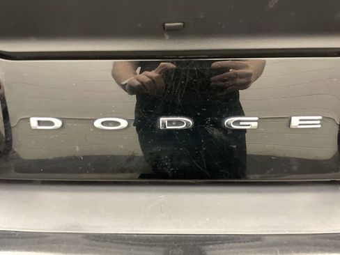 Used 2015 Dodge Challenger SXT Plus RWD image 26