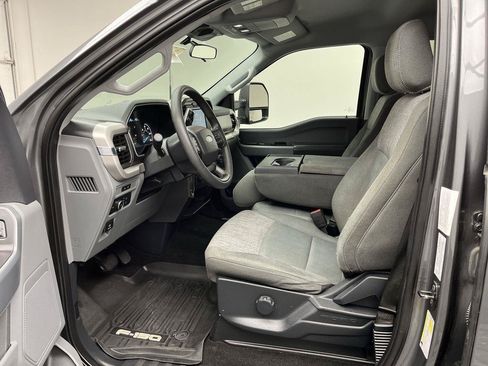 Certified 2022 Ford F150 XLT w/ XTR Package AWD/4WD image 3