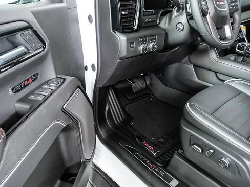 New 2026 GMC Sierra 1500 AT4X image 8