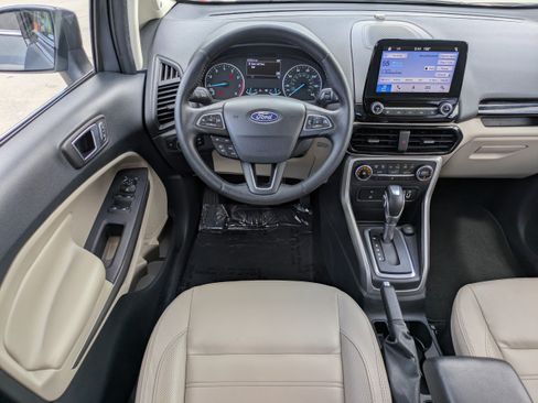 Used 2019 Ford EcoSport Titanium FWD image 14