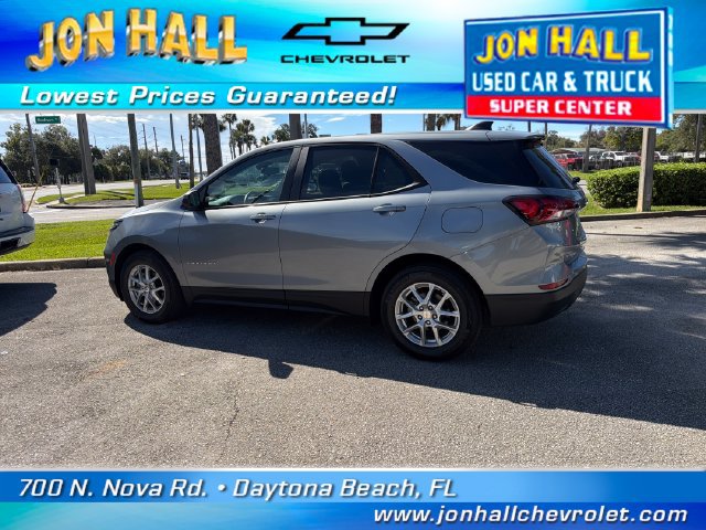 Used 2024 Chevrolet Equinox LS w/ LS Convenience Package FWD image 5