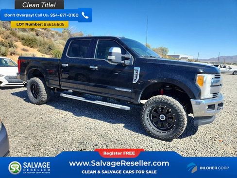 Used 2017 Ford F250 Lariat w/ Lariat Ultimate Package AWD/4WD image 5