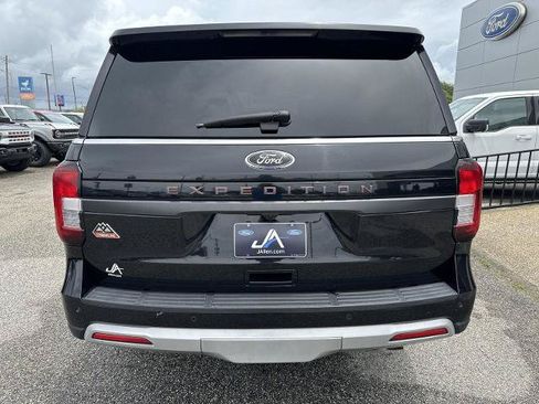 Certified 2022 Ford Expedition Timberline AWD/4WD image 4