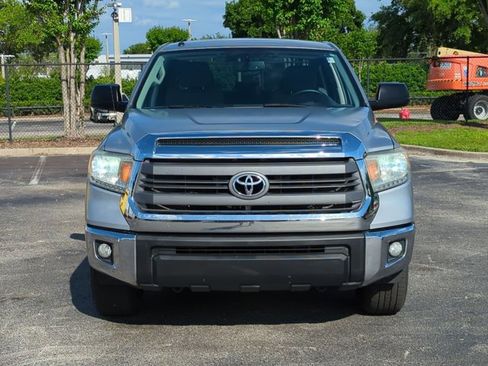 Used 2014 Toyota Tundra SR5 w/ SR5 Upgrade Package RWD image 2