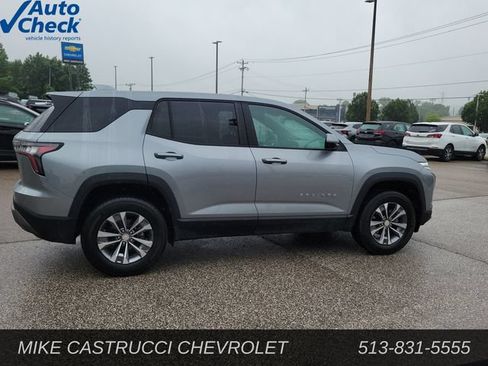 Used 2026 Chevrolet Equinox LT w/ Convenience Package II FWD image 8