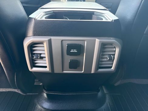 Used 2015 Ford F150 Lariat AWD/4WD image 13