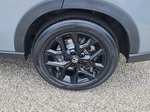 Certified 2024 Honda HR-V Sport image 8