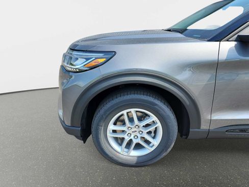 New 2026 Ford Explorer Active AWD/4WD image 10