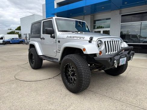 Used 2008 Jeep Wrangler Sahara AWD/4WD image 1