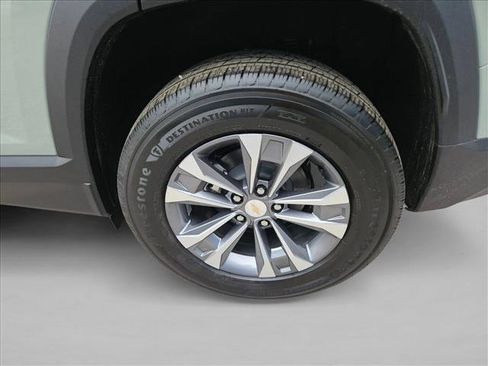 New 2026 Chevrolet Equinox LT image 10