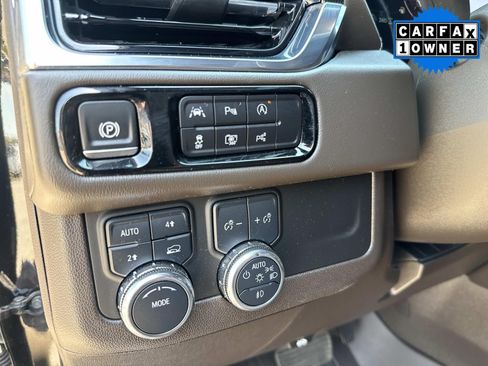 Used 2025 GMC Yukon Elevation w/ LPO, Floor Liner Package AWD/4WD image 38
