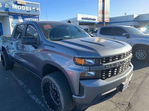 Used 2022 Chevrolet Silverado 1500 Custom w/ LPO, Dark Essentials Package image 4