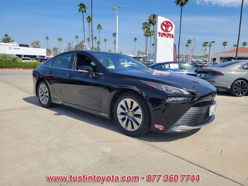 Certified 2023 Toyota Mirai w/ Advanced Technology Package RWD image 2