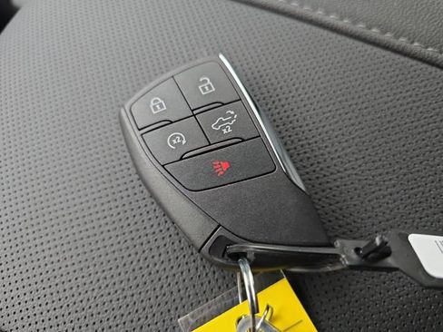 New 2026 GMC Sierra 1500 SLT w/ SLT Premium Plus Package image 29