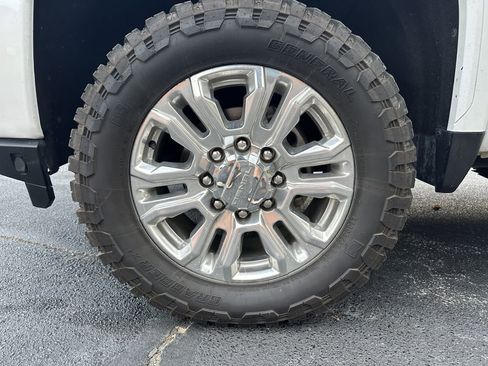 Used 2020 GMC Sierra 3500 Denali w/ Denali Ultimate Package image 17