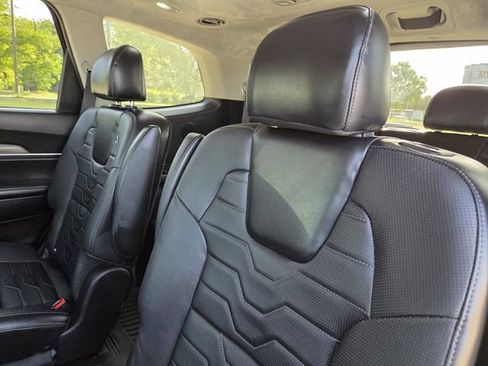 Used 2022 Kia Telluride SX w/ SX Prestige Package AWD/4WD image 30