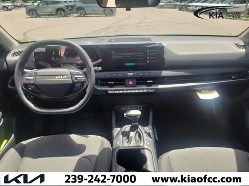 New 2026 Kia K4 FWD image 16