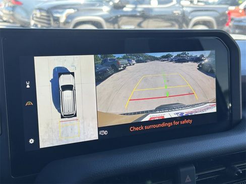 Used 2024 Toyota Land Cruiser image 38