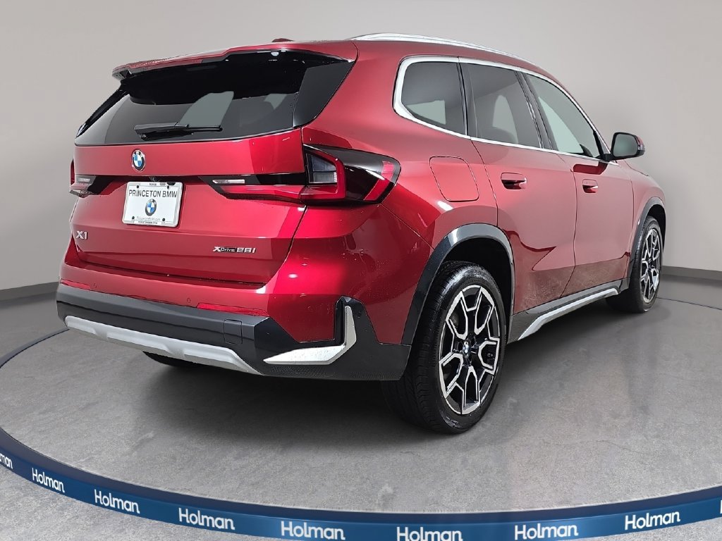 Certified 2026 BMW X1 xDrive28i w/ Technology Package AWD/4WD image 5