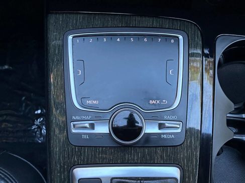 Used 2017 Audi Q7 3.0T Premium Plus image 21