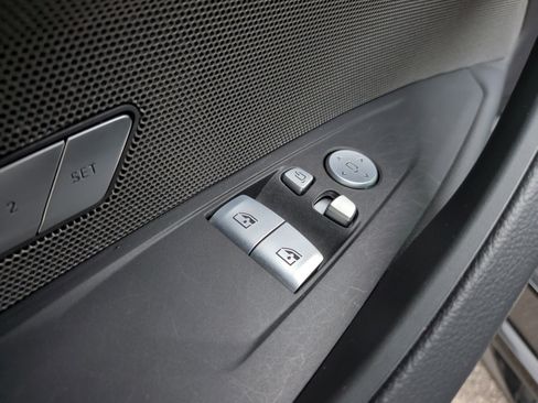 Certified 2026 BMW 430i Coupe w/ M Sport Package image 28