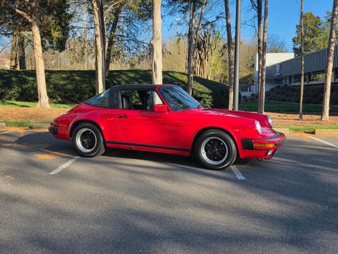 Used 1987 Porsche 911 Carrera image 9