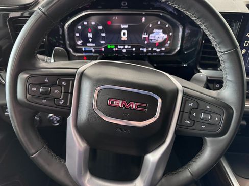 Used 2024 GMC Sierra 1500 Elevation AWD/4WD image 16