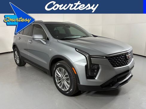 Used 2024 Cadillac XT4 Premium Luxury AWD/4WD image 1