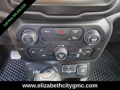 Used 2021 Jeep Renegade Latitude w/ Convenience Group AWD/4WD image 20
