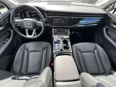 Used 2022 Audi Q7 Premium Plus image 24