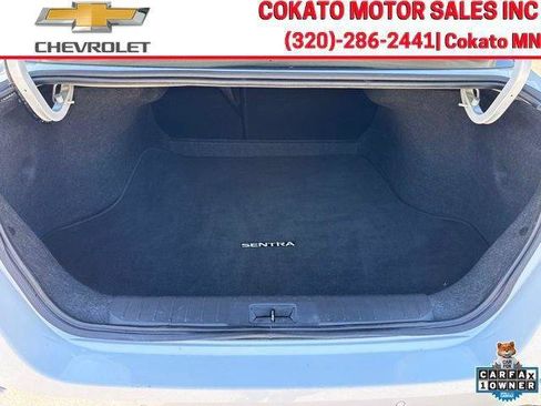 Used 2024 Nissan Sentra SV FWD image 10
