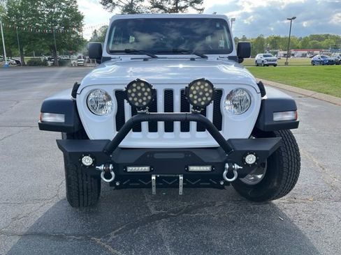 Used 2019 Jeep Wrangler Unlimited Sport S AWD/4WD image 2