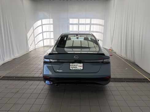 New 2026 Nissan Sentra SR w/ SR Premium Package FWD image 6