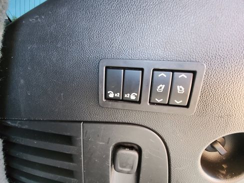 Used 2017 Chevrolet Tahoe Premier image 34