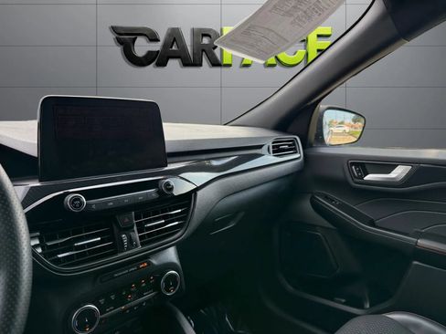 Used 2025 Ford Escape ST-Line Select AWD/4WD image 36
