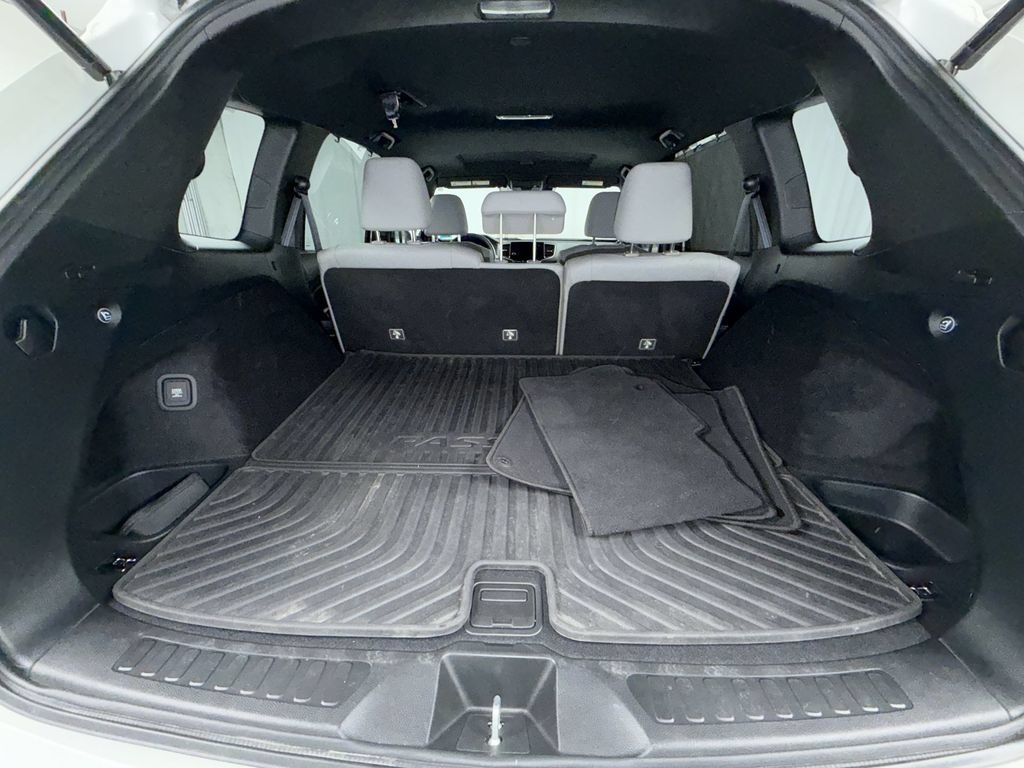 Used 2023 Honda Passport Elite image 16