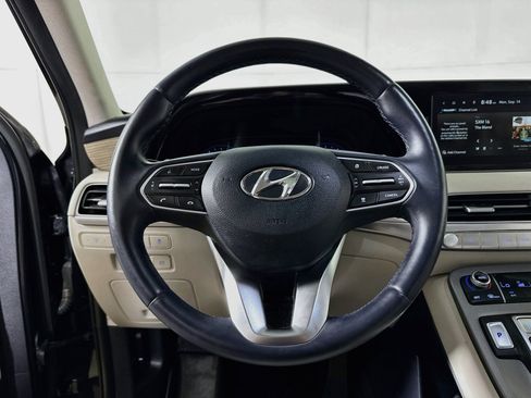 Used 2022 Hyundai Palisade SEL w/ Premium Package AWD/4WD image 16