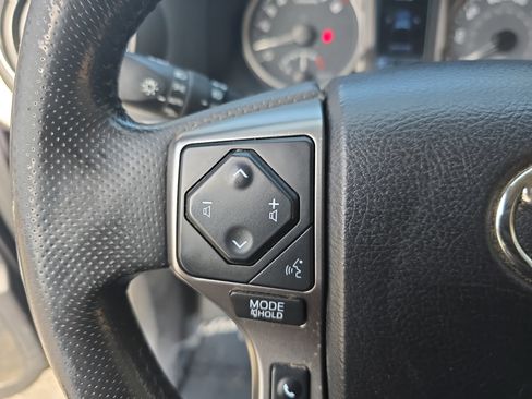 Used 2022 Toyota Tacoma SR5 image 16