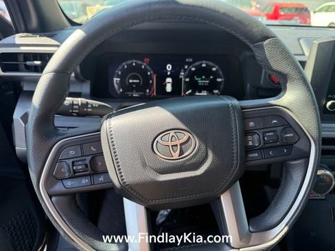 Used 2025 Toyota 4Runner TRD Sport AWD/4WD image 7