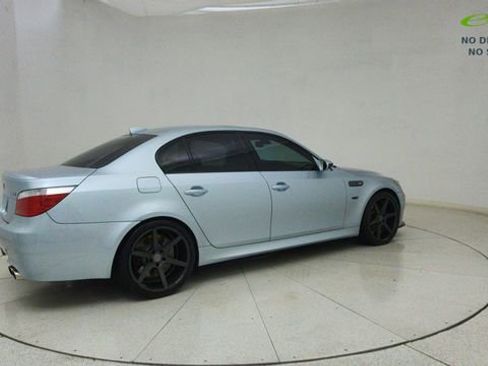 Used 2006 BMW M5 image 68