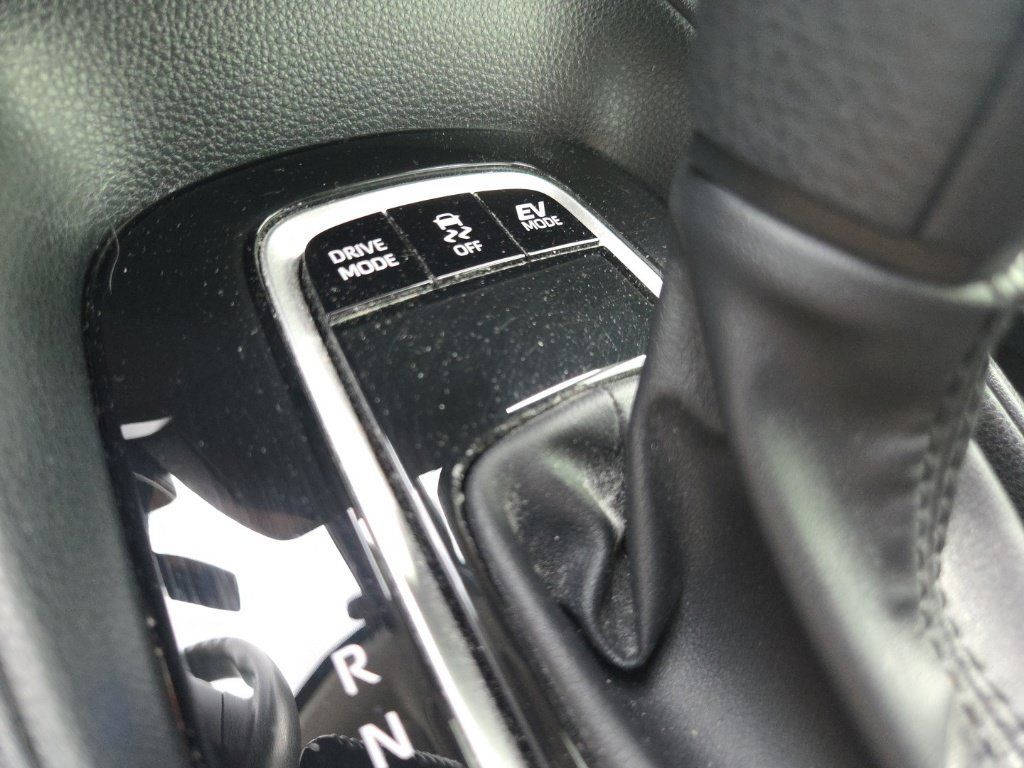 Used 2023 Toyota Corolla LE FWD image 17