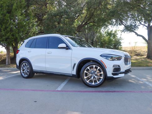 Used 2021 BMW X5 sDrive40i w/ Premium Package 2 RWD image 1