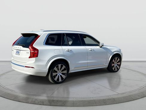 Used 2023 Volvo XC90 B6 Ultimate w/ Protection Package Premier AWD/4WD image 8