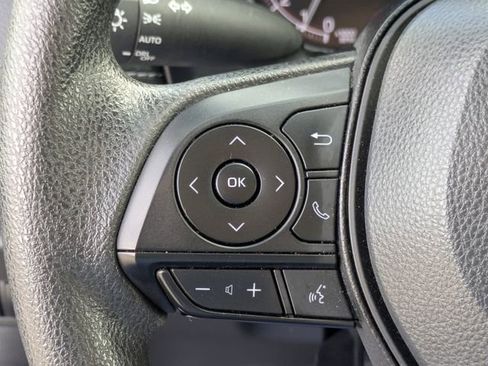 Used 2024 Toyota RAV4 XLE image 22