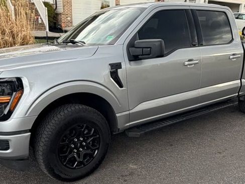 Used 2025 Ford F150 XLT w/ Equipment Group 301A Standard image 3