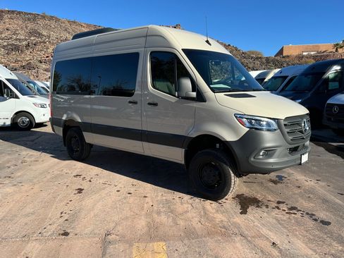 New 2025 Mercedes-Benz Sprinter 2500 image 7