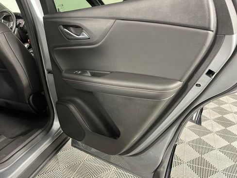 Used 2025 Chevrolet Blazer RS image 32