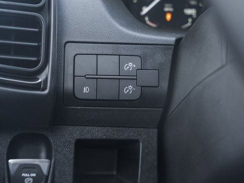 New 2026 RAM ProMaster 3500 w/ Crew Van Package image 38